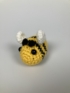 Kép 2/4 - Pihe-puha horgolt zsenília méhecske plüssfigura