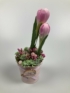 Kép 4/4 - Sápadt rózsaszín cinkvödörben, mohaalapon nyugvó, szezonon át viruló, rózsaszín selyemkrókuszos tartós asztaldísz