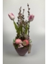 Kép 1/4 - Áfonyásjoghurt színű tulipános, igazi tojásos, mohás tartós asztaldísz 