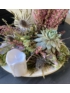 Kép 2/4 - Iringós, kövirózsás, ledmécseses, faangyalkás kegyeleti virágdísz mohaágyon